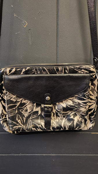 Patricia Nash Cross Body Black and White Leather Print Purse