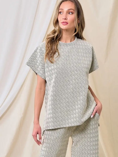 Short Sleeve Knit Top